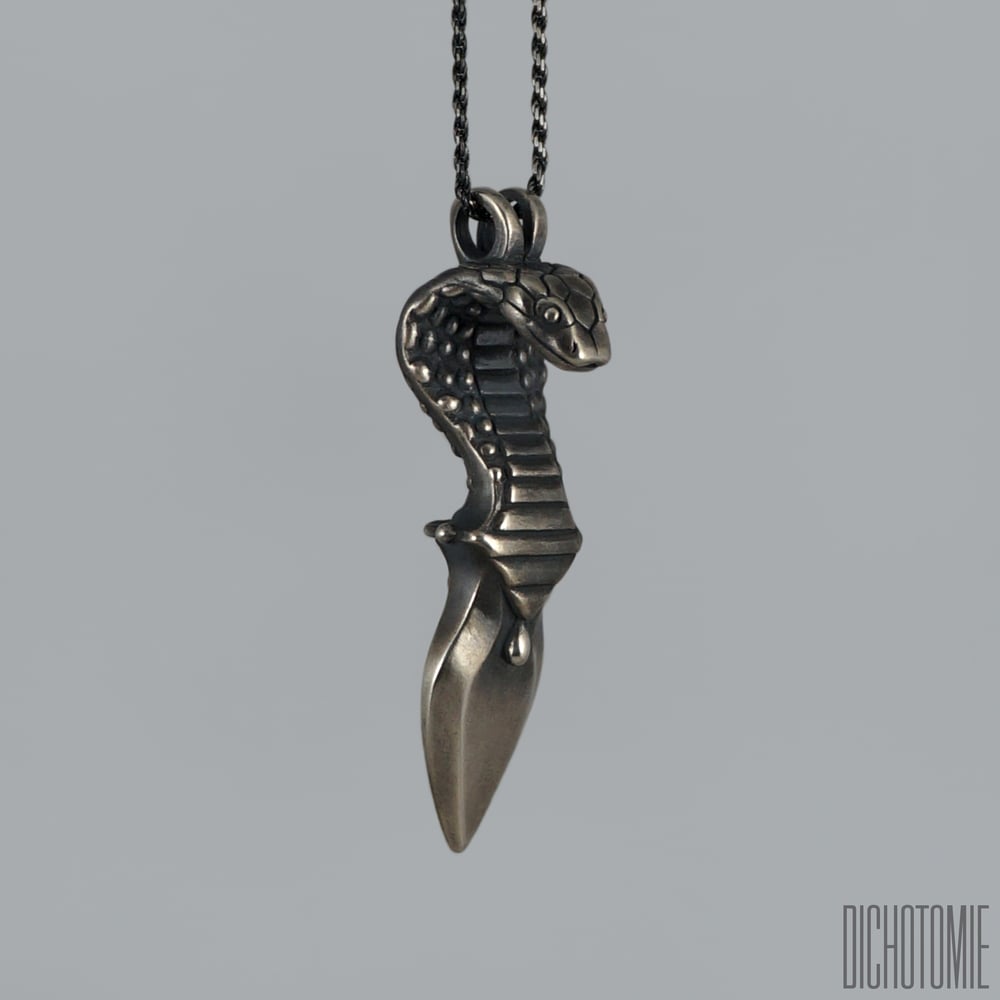 Image of The Venenum Pendant