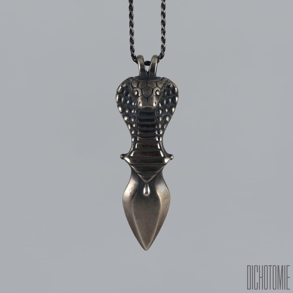 Image of The Venenum Pendant