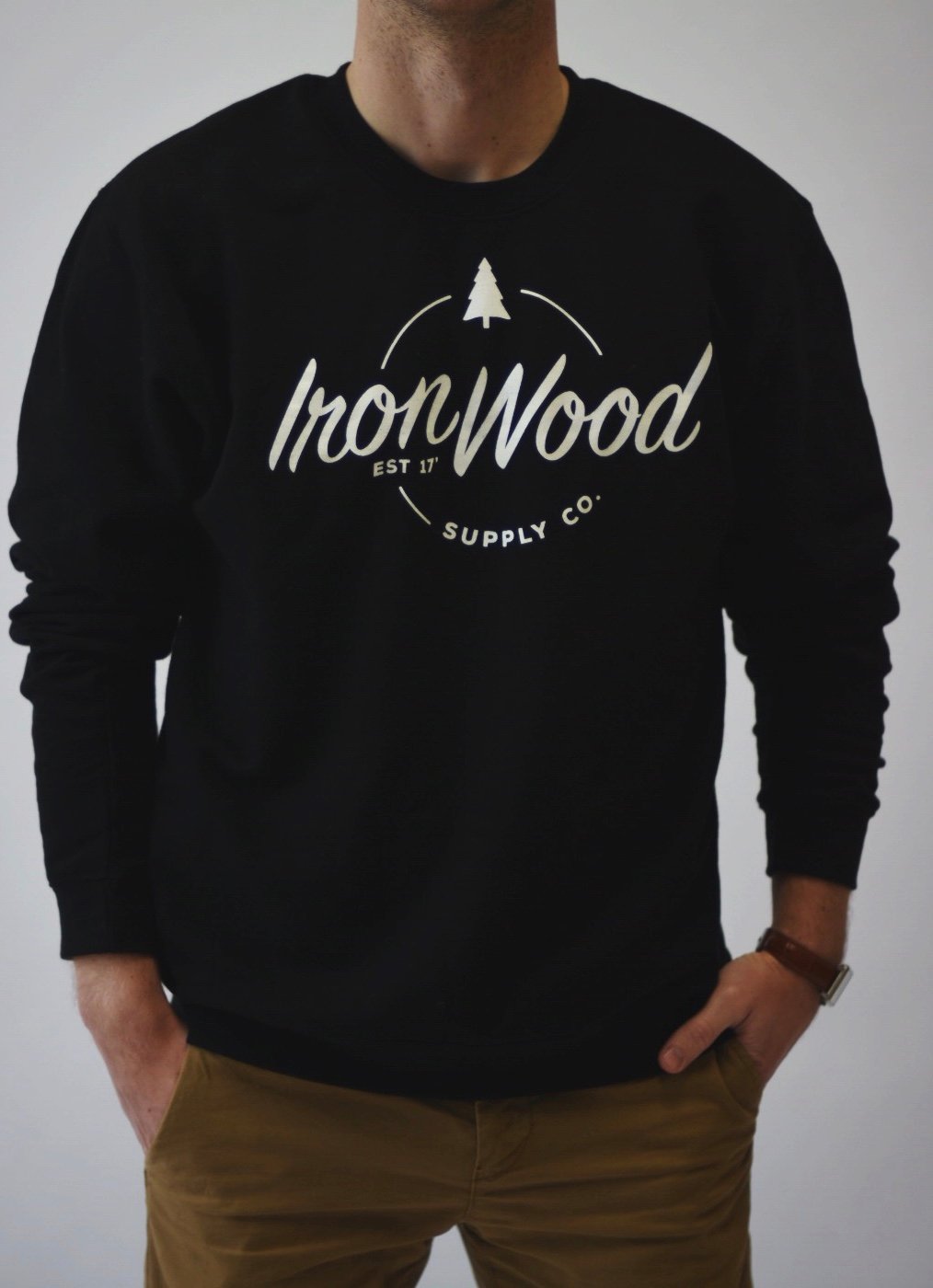 Image of Signature Midweight Crew Neck Sweatshirt in Black
