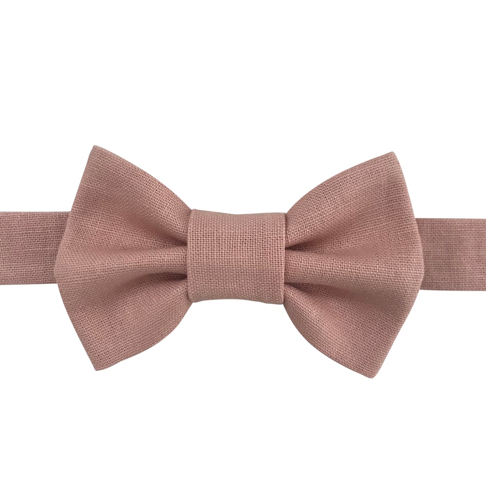 Image of blush linen bow tie