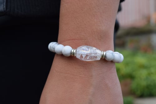 Image of Clear Crystal Howlite