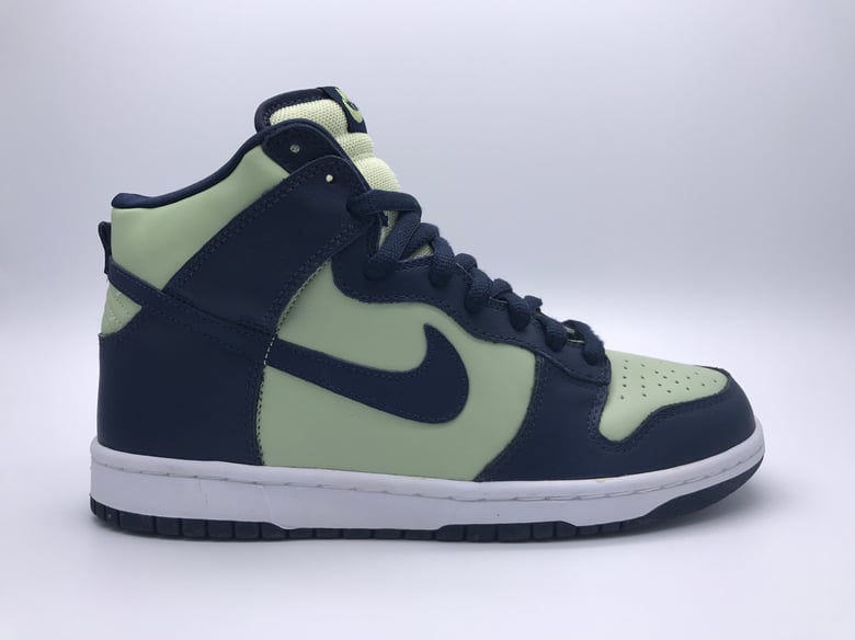 Image of NIKE DUNK HIGH "PISTACHIO"