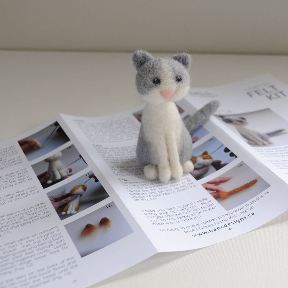 Kitty Cat Needle Felting Kit / nan.c designs