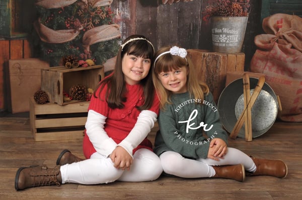 Image of 2017 Cozy Christmas Cabin Kids Mini Sessions