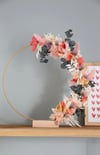 Couronne en fleurs séchées sur support en bois 25cm - personnalisable