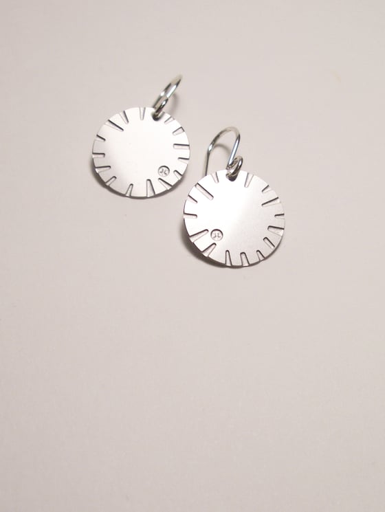 Image of DISK EARRING: BLOOM (STAINLESS STEEL)