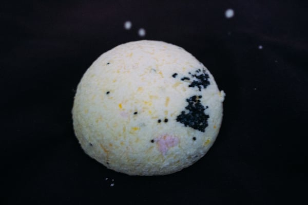 Image of Lemon Poppy Seed Bath Bomb