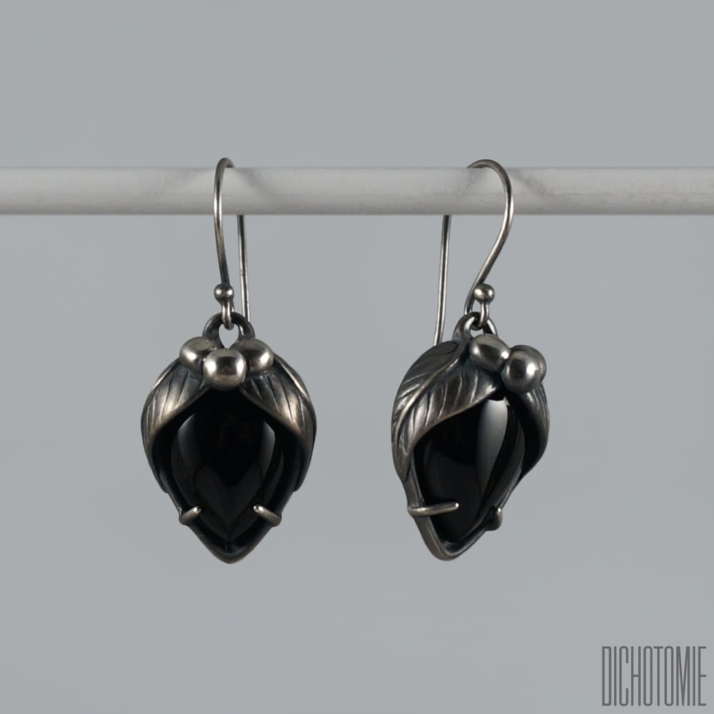Image of La Belladonna Earrings Black Onyx