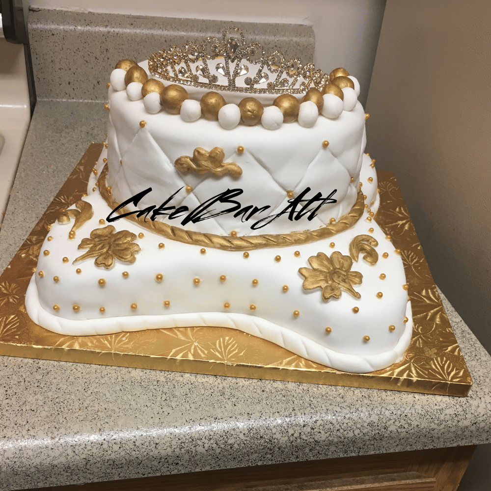 Image of Fondant 8inch round cake