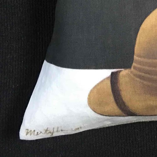 Image of Linen Owl Cushion