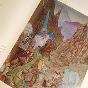 J R R Tolkien - The Hobbit - Illustrated by Michael Hague