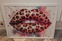 LEOPARD PRINT GLOSSY LIPS 