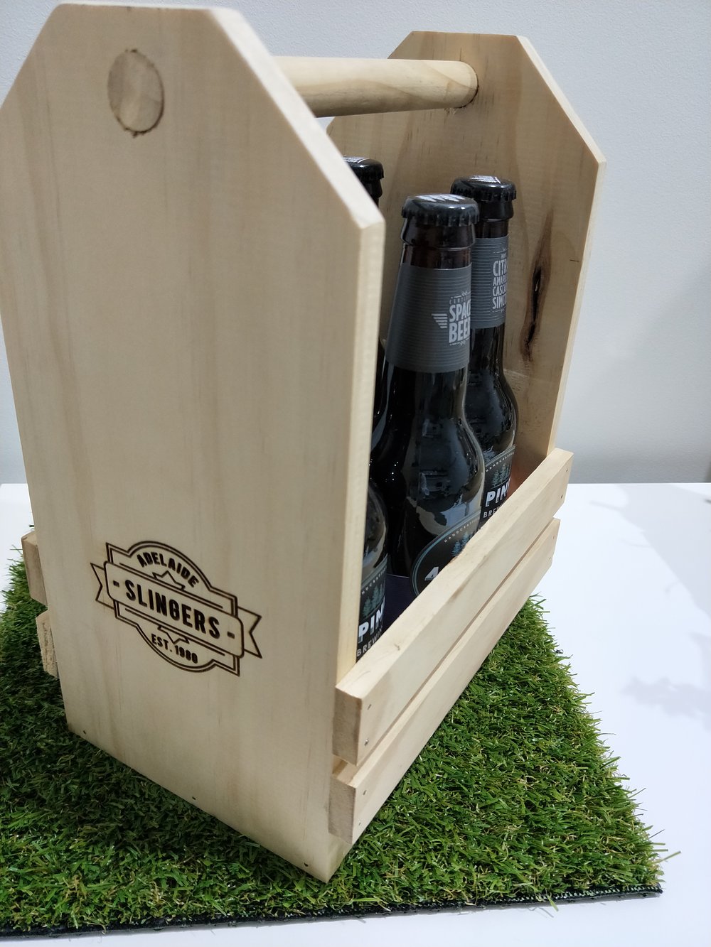 Image of Personalised Beer Caddy