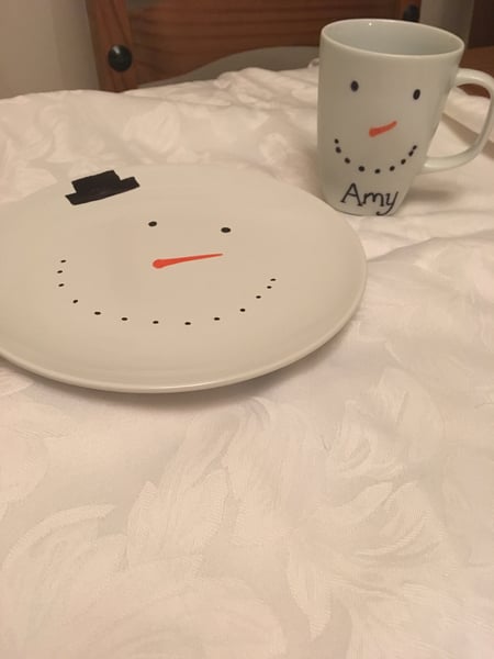 Image of Festive mug and plate.
