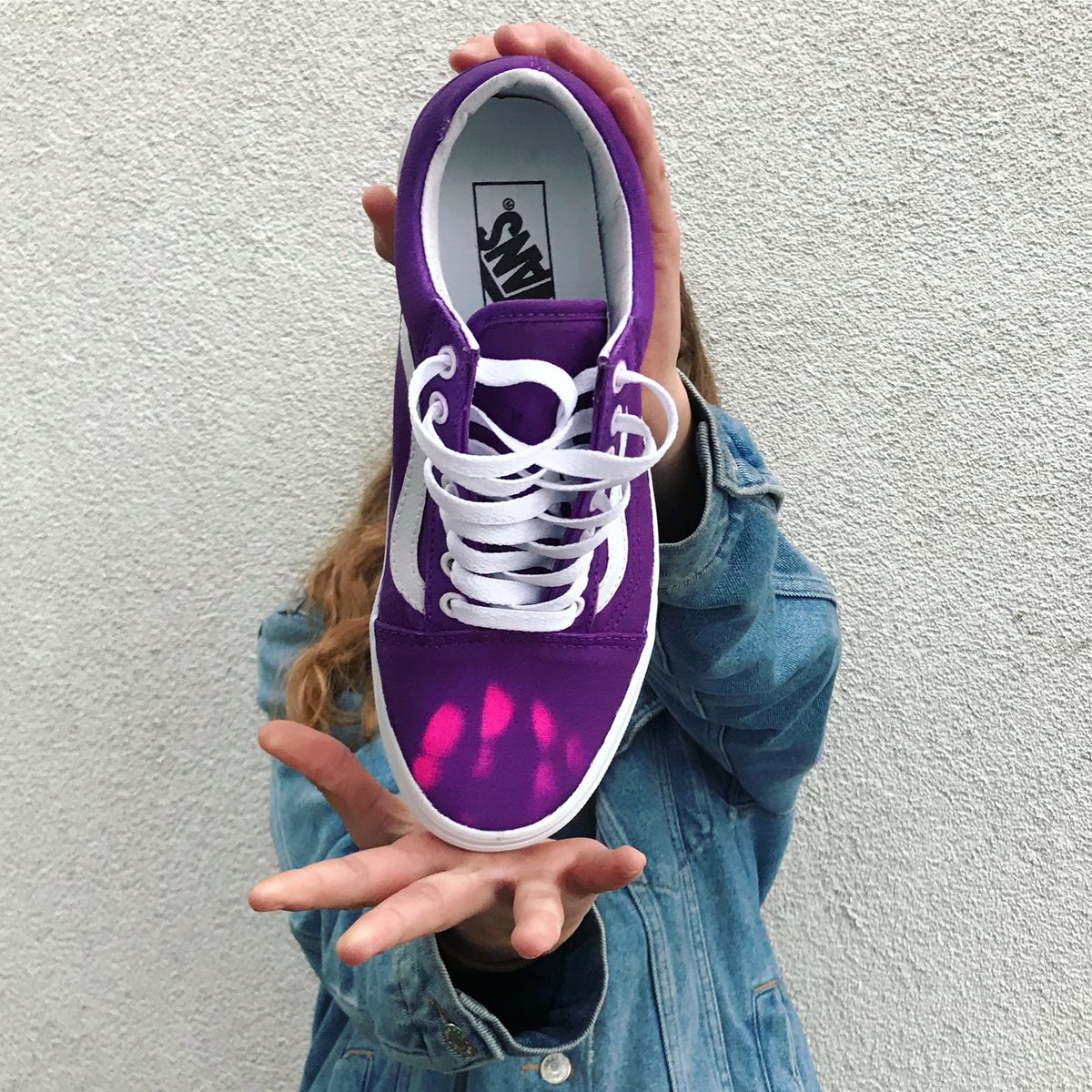 Purple low top vans shop