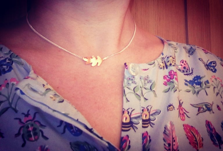 Single Oak Leaf Necklace Image 2