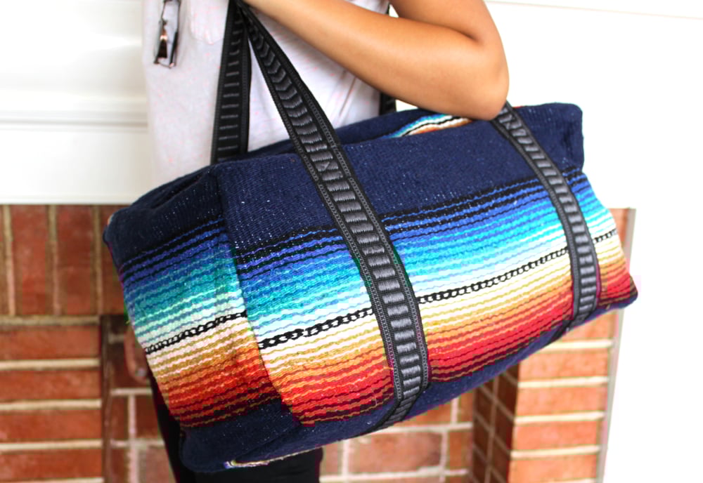 Image of BIG SERAPE WEEKEND BAG / DEEP INDIGO