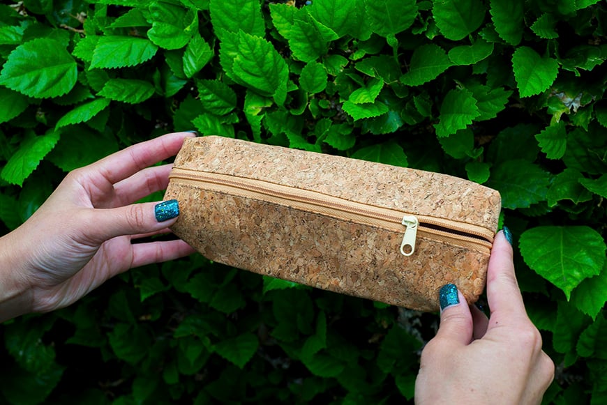 Image of Cork Zipper Pouch with Linen lining