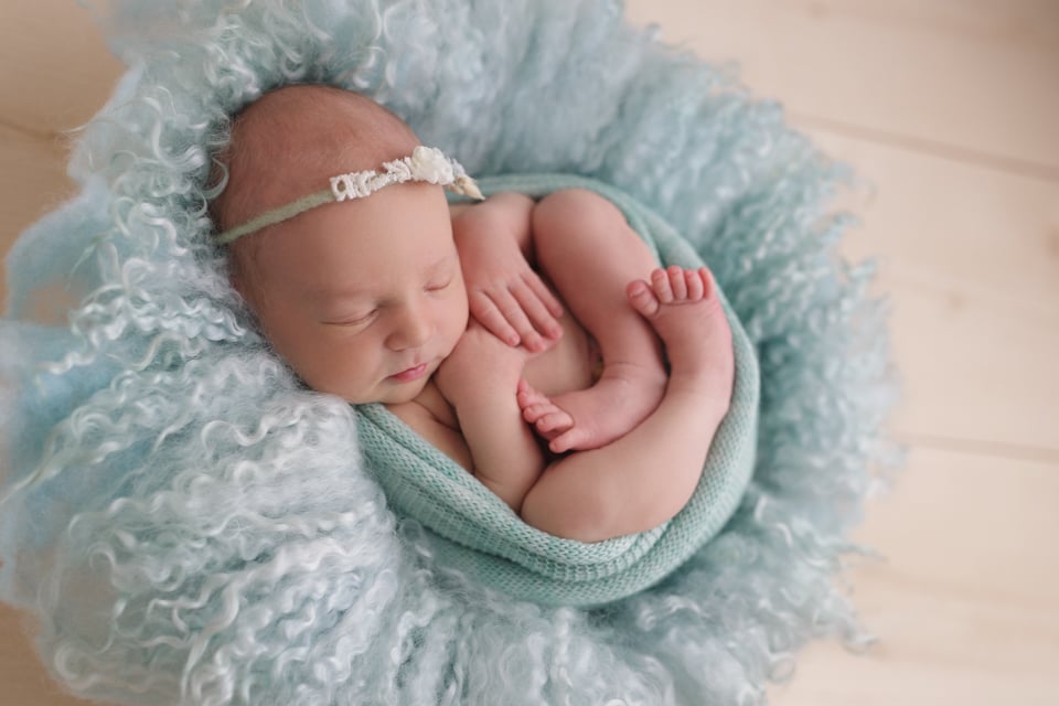 Newborn Cream Baby Blanket – Beautiful Photo Props