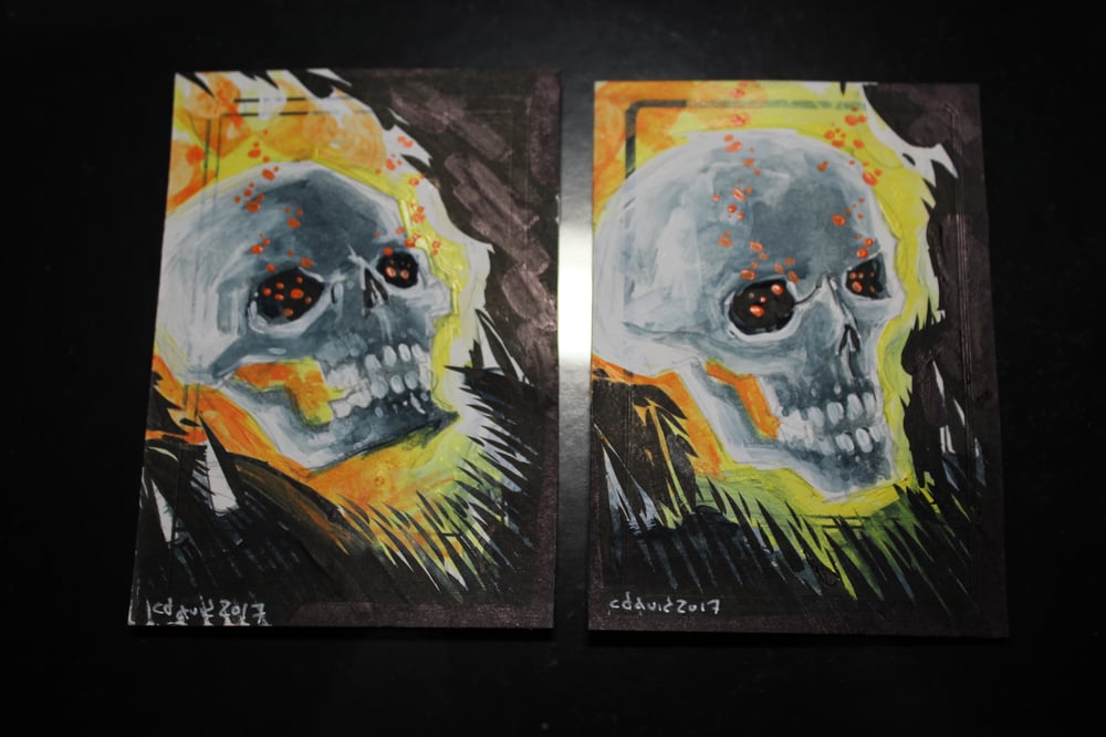 Image of Flaming Skull Trading Cards