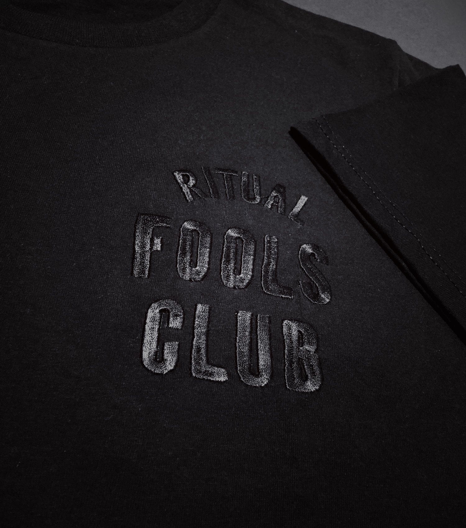 Image of FOOLS CLUB TEE