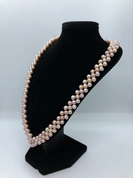 Image of Champagne Freshwater Cultured Pearl V Shaped Necklace