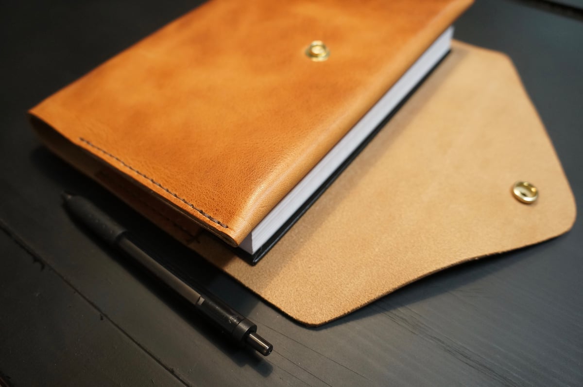 The Grove Leather Journal - Horween Derby English Tan