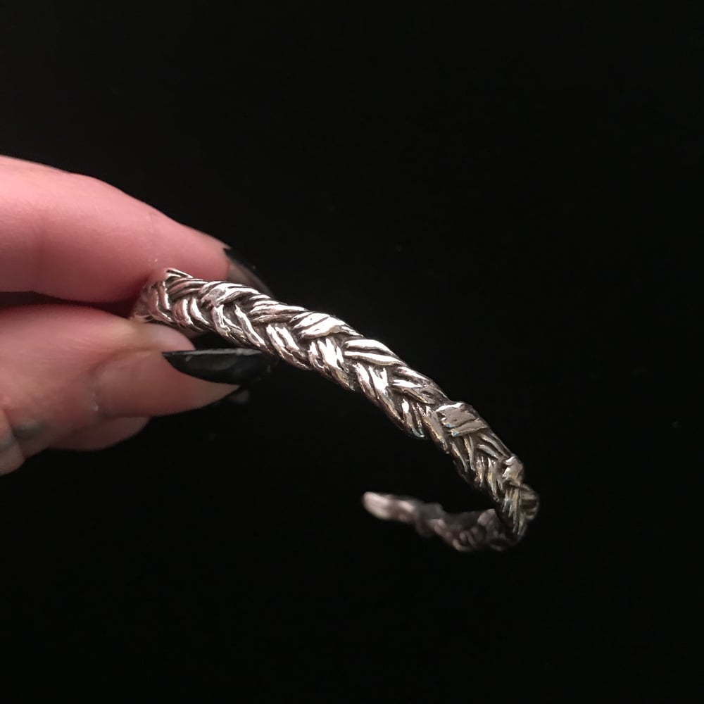 Image of DEVOTED CUFF