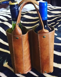 Image 2 of ‘Stellenbosch’ Leather Wine Carrier