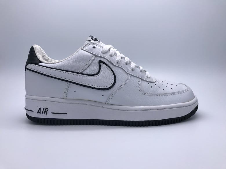Image of NIKE AIR FORCE 1 "WHITE/WHITE-BLACK"