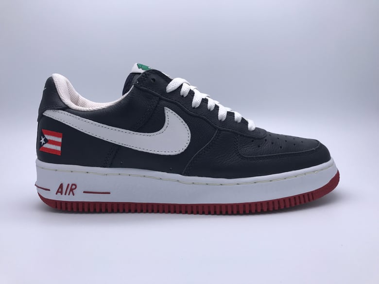 Image of NIKE AIR FORCE 1 "PR 3"