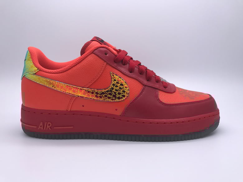 Image of NIKE AIR FORCE 1 '07 LE DB
