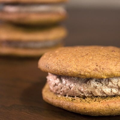 Image of pumpkin spice whoopie pie