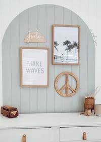 Image 4 of Raffia Peace Sign 30cm ( use drop down menu for colour selection)
