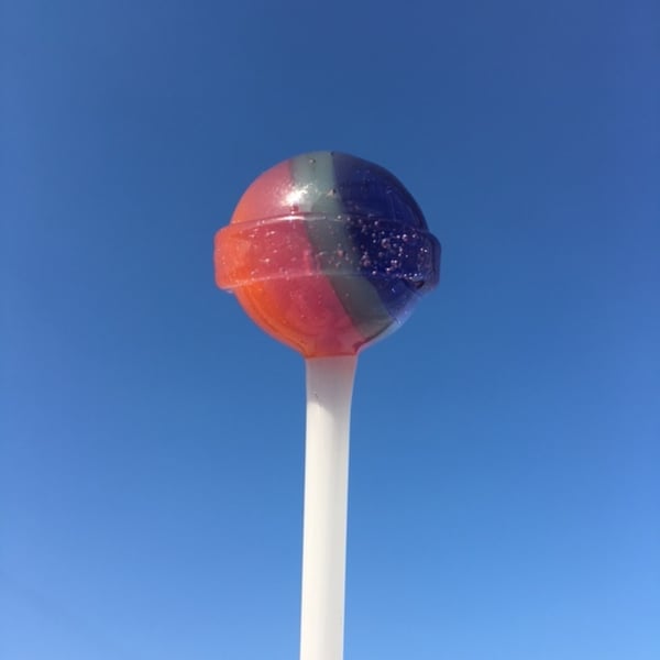 Image of Rainbow Emperial yum lollipop