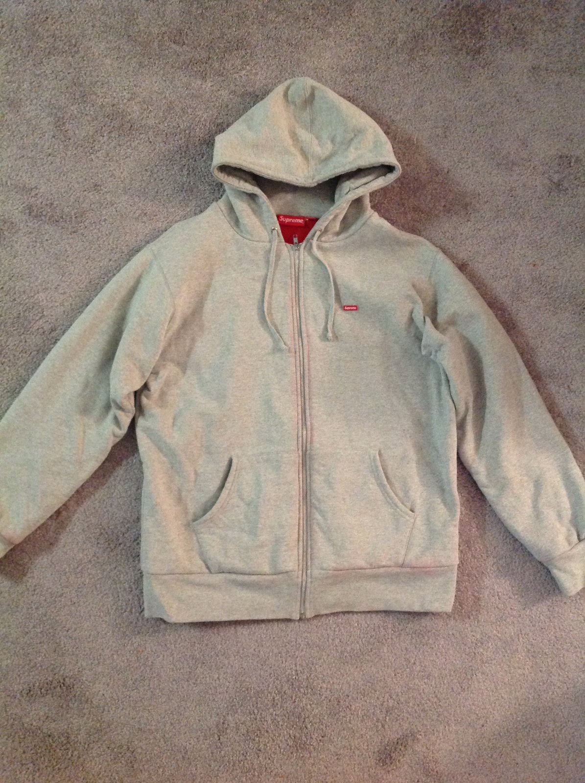 supreme hoodie size small