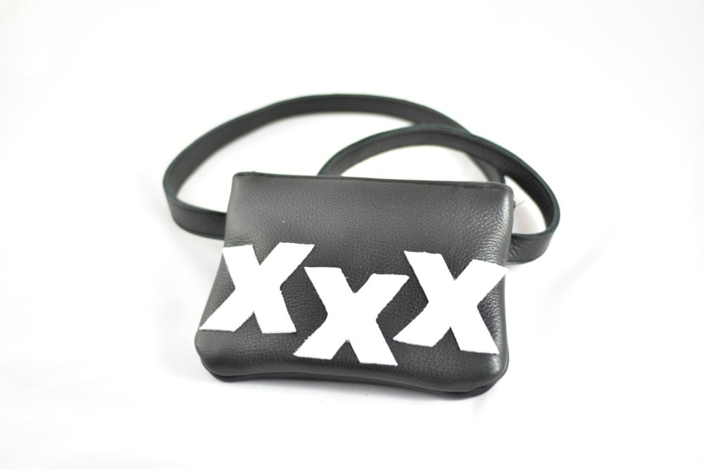 XXX (30) Belt Bag