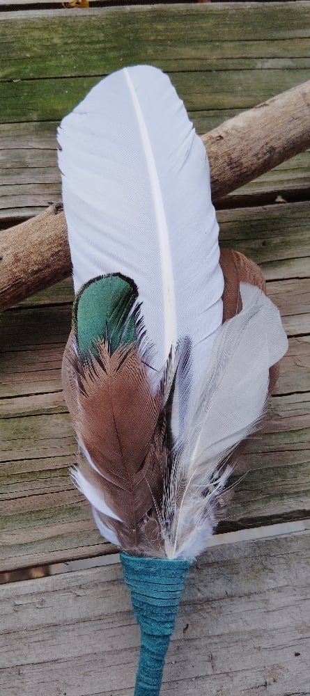 Image of Smudge feather large portal energy 1111 by Priestess Rosalind