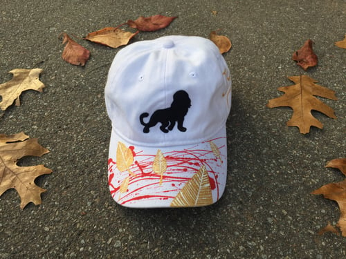 Image of León "dad" hat (White/Gold Leaves) Fall Edition