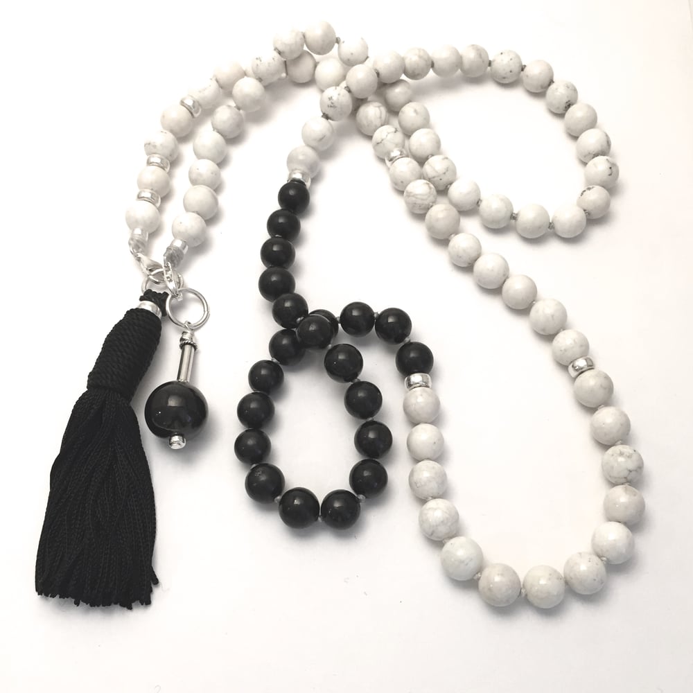 Image of Double Infinity Howlite / White Turquoise Mala 88 with Shungite Collar