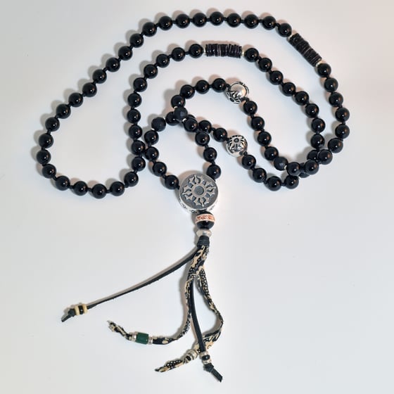 Image of BLACK ONYX BOHEMIAN TENZIN - 103