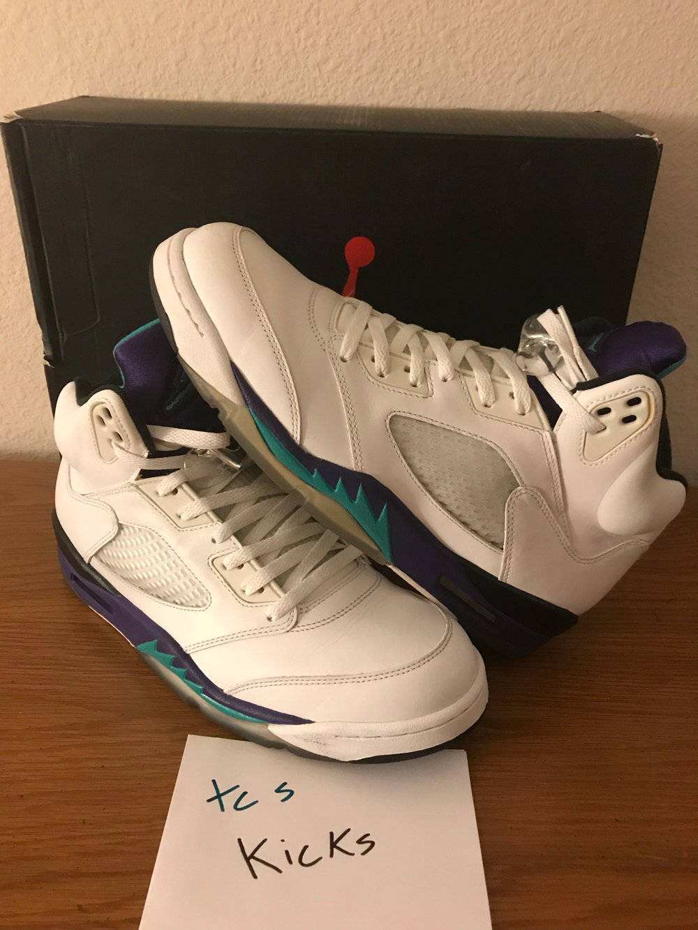Image of Used Jordan Retro 5 Grape Size 10.5