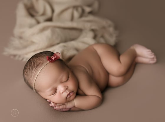 Image of Zoe (burgundy)