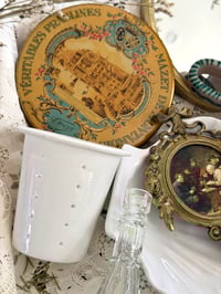 Image 3 of Box de Brocante « Souvenirs patinés »