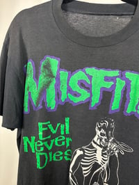 Image 4 of 80s Misfits Evil never dies shirt 