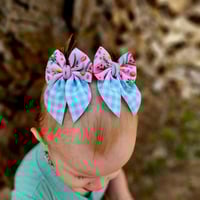 Image 3 of Watermelon Sugar Bows