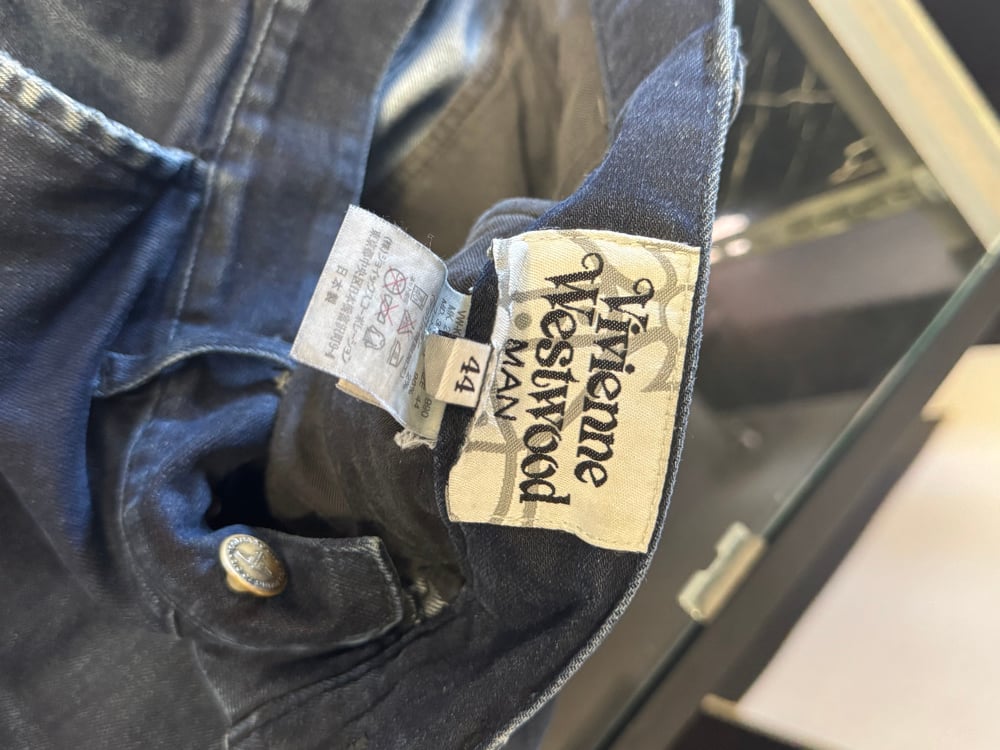 Image of VIVIENNE WESTWOOD 8-Zip Raw Denim