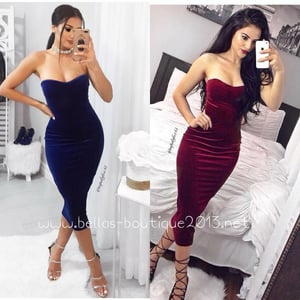 Image of Leslie Velvet Dress