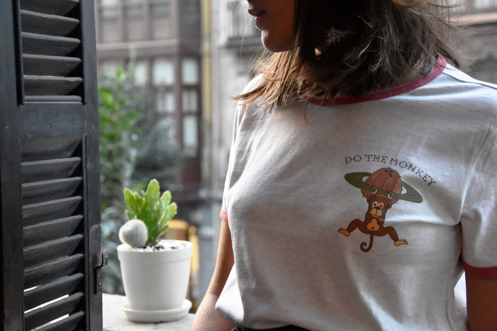 Image of Camiseta " Do The Monkey "