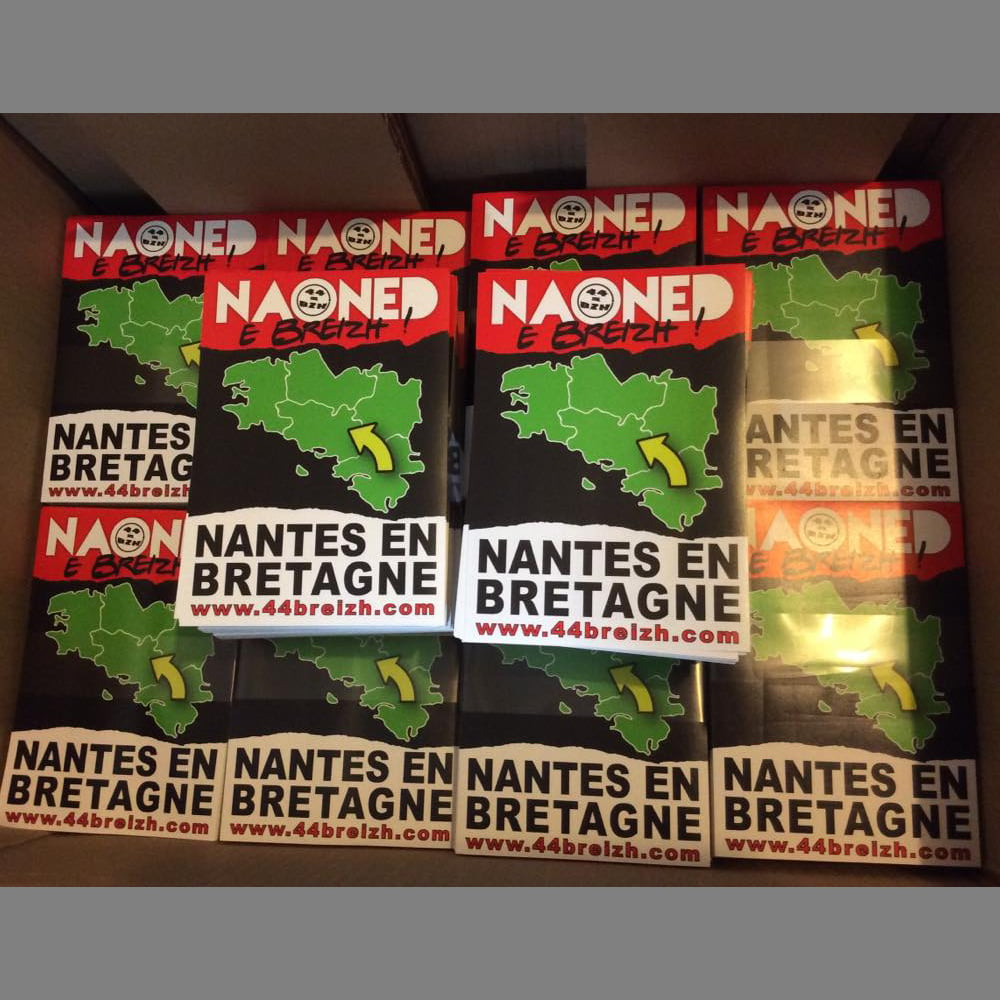 Image of Autocollants "NAONED E BREIZH ! NANTES EN BRETAGNE !"
